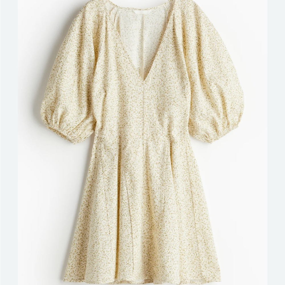 H&M Cream Floral Puff Sleeve Mini Dress
